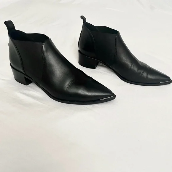 Acne Studios Size 40 Jenny Black Pointed Toe Low Ankle Chelsea Bootie/Boots - Picture 5 of 12